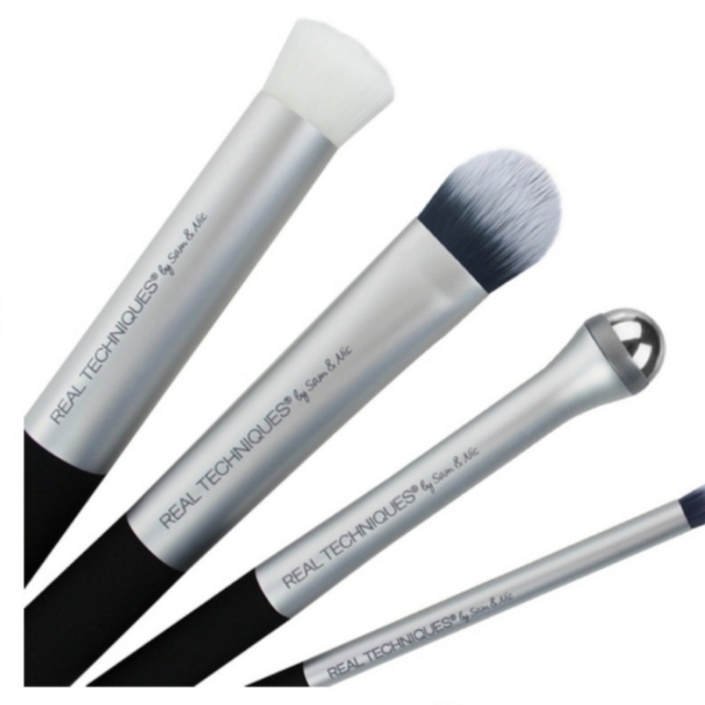 REAL TECHNIQUES PREP & PRIME SET - BRAND NEW